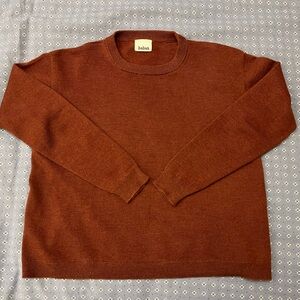 Babaa Women's Crewneck Sweater in Rust Brown